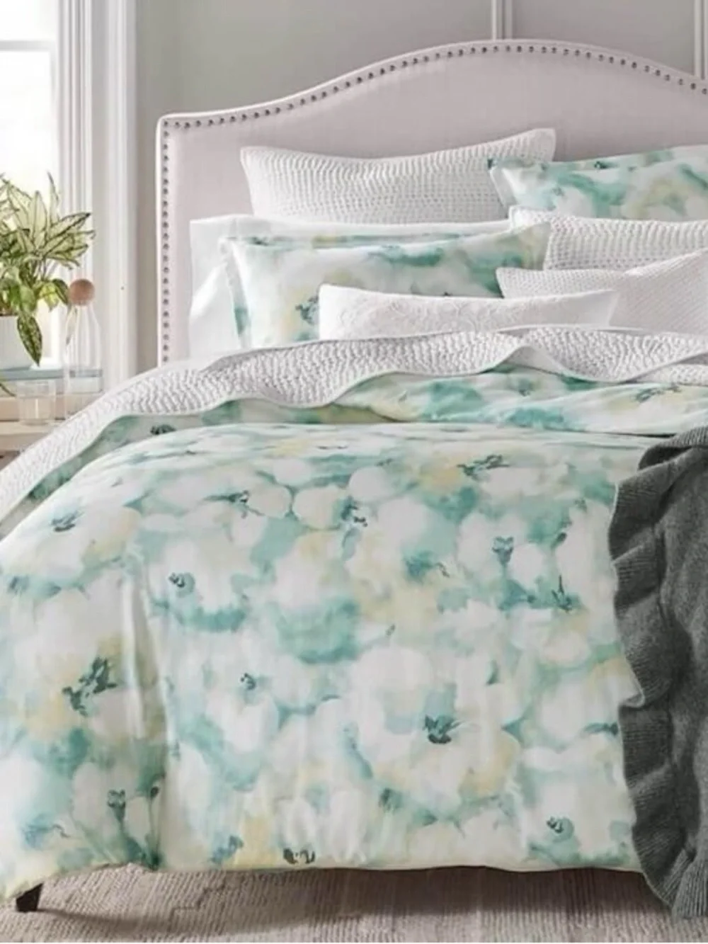NWT SKY Bloomingdale’s Freya Inky Floral Duvet Cover Set Full/Queen 100% Cotton